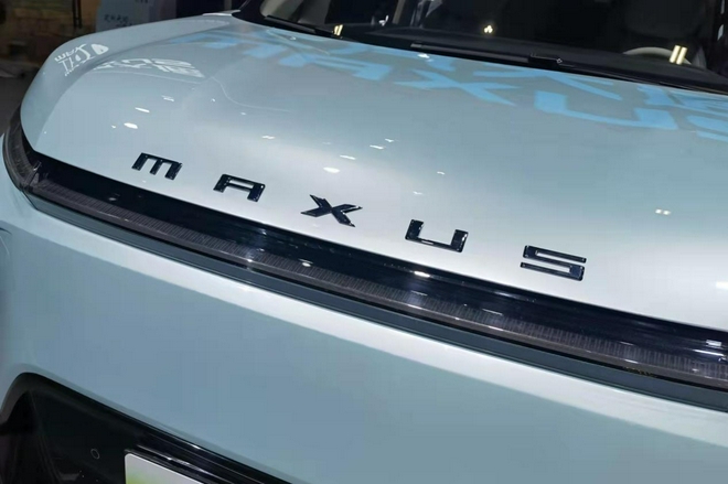 2021广州车展探馆：上汽大通MAXUS MIFA 9实车