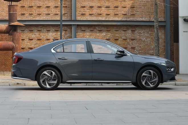 脾气秉性各不同 四款纯电中型车推荐