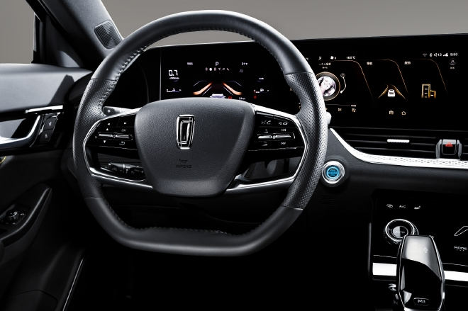 2.0T发动机！奔腾B70S王炸配置首度曝光