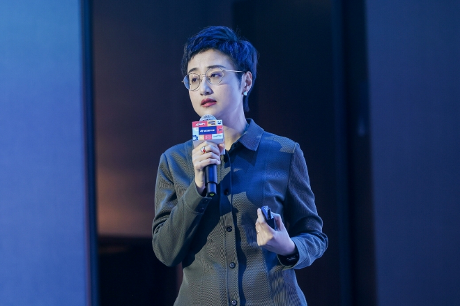 　新浪汽车总编辑陈瑶