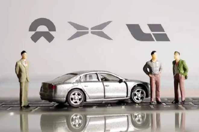 从抱团到竞争 新势力开启争夺战