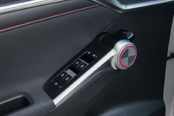 潜在最佳新秀 试驾广汽传祺影酷1.5T