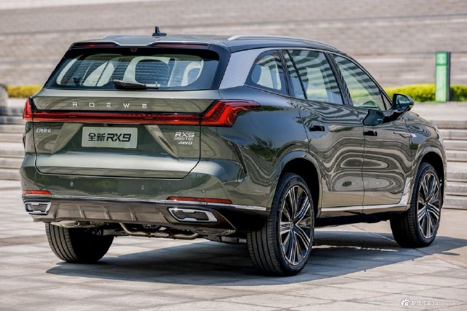 Focus on new cars launched in March such as Mercedes-Benz GLC, new Sylphy, and Wuling Bingo