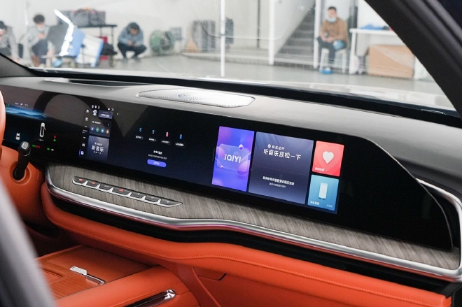 会是更好的那一台大六座SUV吗？ 实拍体验魏牌蓝山DHT-PHEV