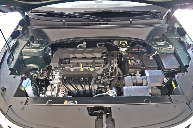 家族风格显著 静态体验起亚赛图斯