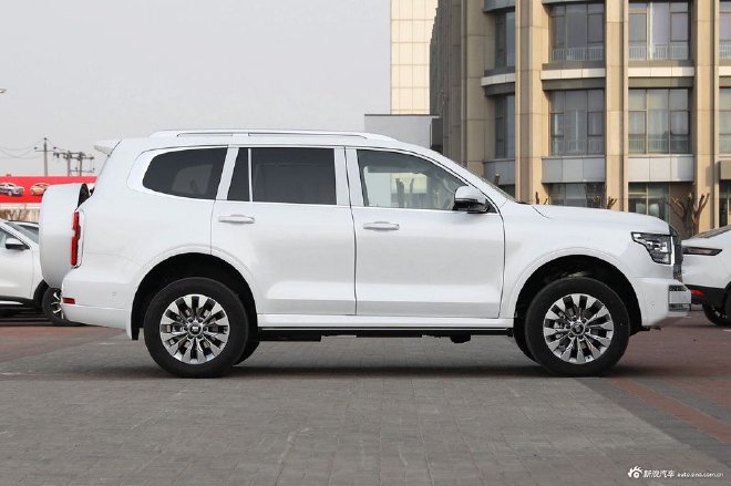 七剑下天山 50万内为数不多的6缸车推荐