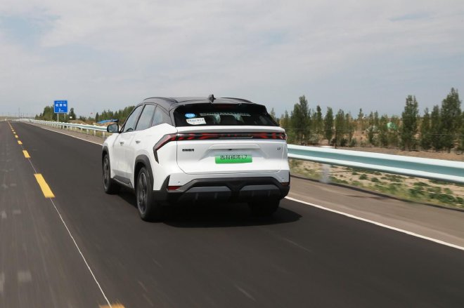 What it should look like in a comfortable journey, long-distance test drive Galaxy L7