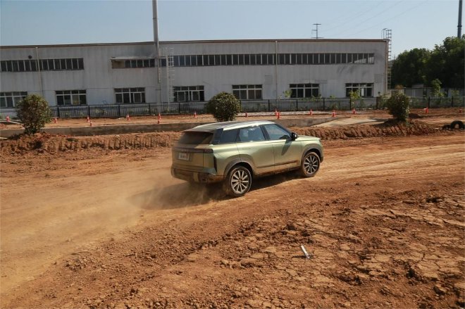 Add a little "wild" to explore the dynamic experience of Chery Exploration 06