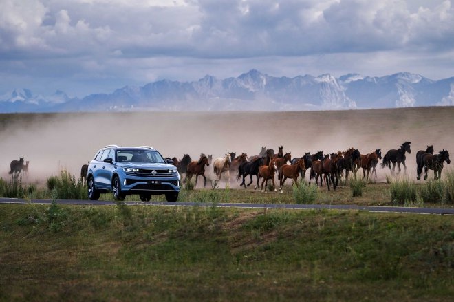 天山穿越之旅 试驾一汽大众揽巡Tavendor