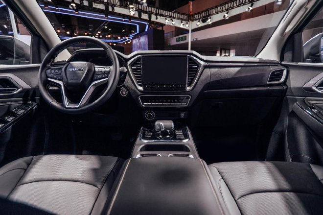 2023成都车展：11.58万起 全新一代铃拓上市