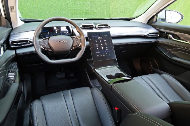 质朴无华的纯电实力派 东风风神SKY EV01试驾