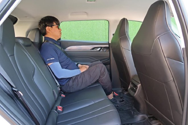 质朴无华的纯电实力派 东风风神SKY EV01试驾