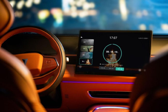 挑战混动天花板 深蓝超级增程有何秘笈