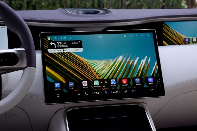 豪华再升级，华为ADS 2.0上身 试2024款阿维塔11