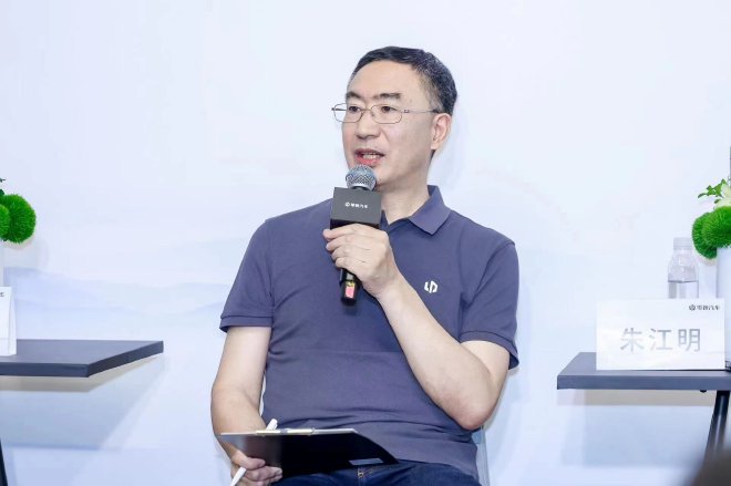 零跑朱江明：做汽车界优衣库