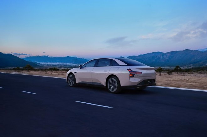 何为量化美学？ 小鹏MONA M03全球首秀