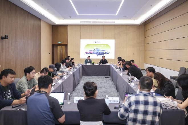 smart精灵#5上市发布会媒体群访实录