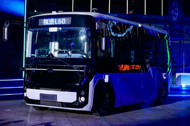 Robobus L60亮相