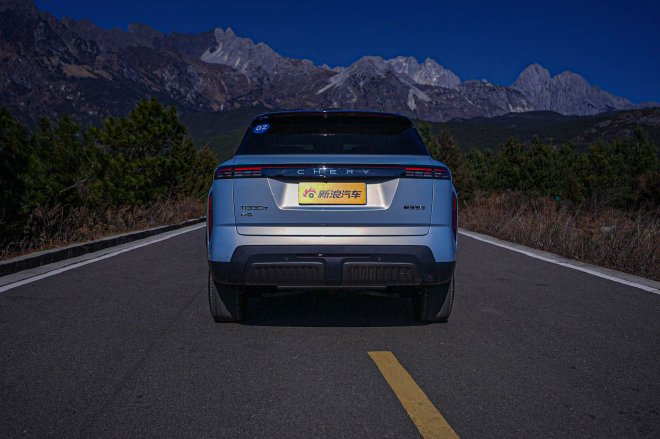 底盘支撑到位 多路况体验全新瑞虎7高能版