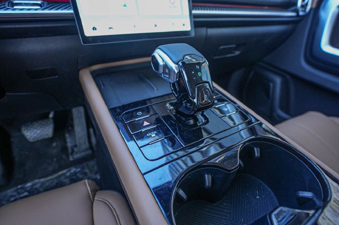 底盘支撑到位 多路况体验全新瑞虎7高能版