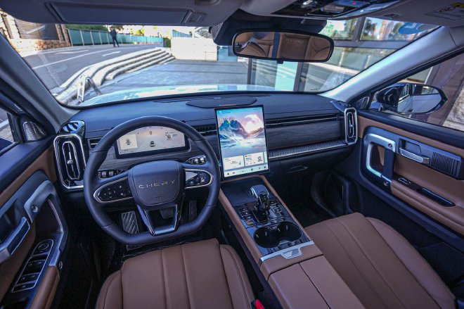 底盘支撑到位 多路况体验全新瑞虎7高能版