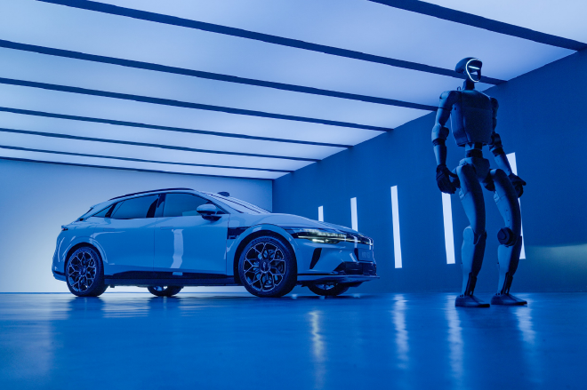 极氪007GT：以‘科技猎装’重构未来出行美学