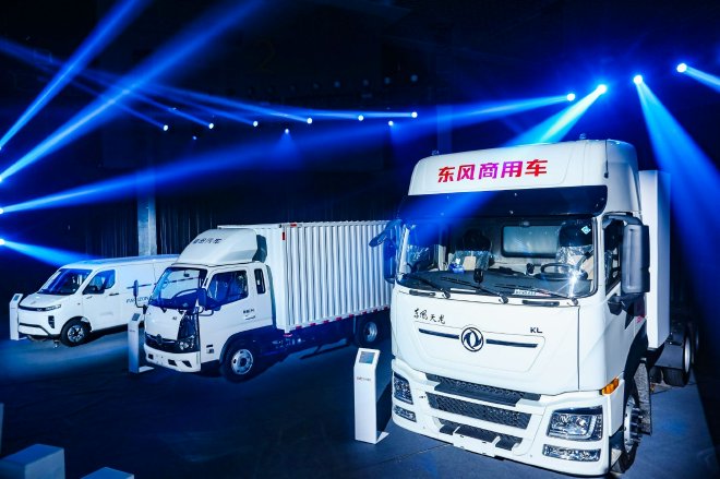 亿纬锂能举办首届商用车电池科技日，携手行业和用户实现共“赢”