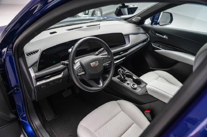 车机系统全面升级 实拍2025款凯迪拉克XT4
