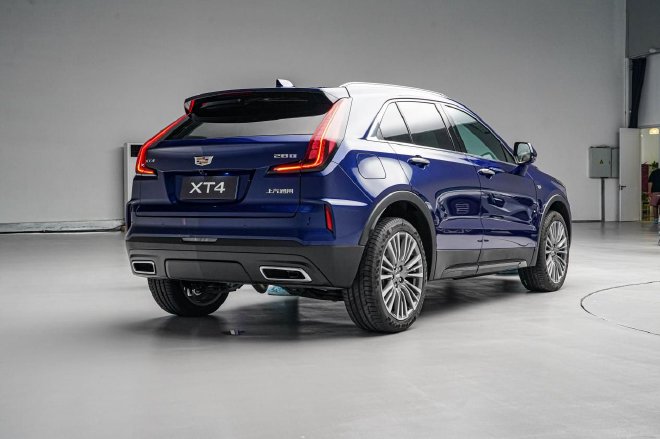 车机系统全面升级 实拍2025款凯迪拉克XT4