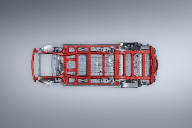 别克GL8陆尚以全优成绩创MPV三排安全碰撞纪录