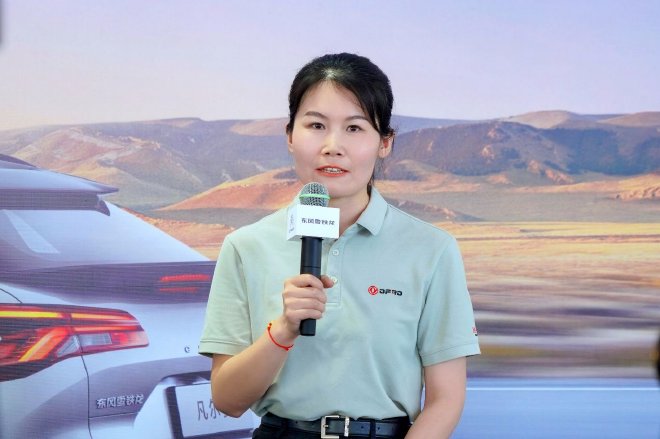 凡尔赛C5 X获2025中汽夏测健康与操控双安全验证证书