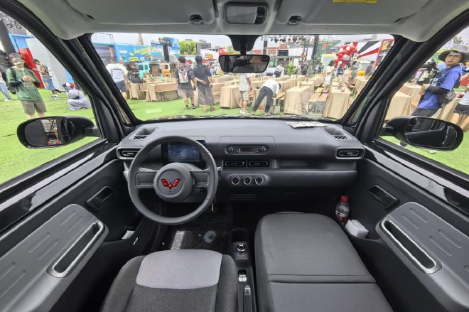 售5.78万元 五菱之光EV 305km进取型上市