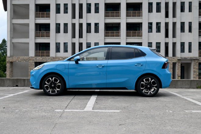 动感又实用的纯电小钢炮 全新MG4抢先试驾体验