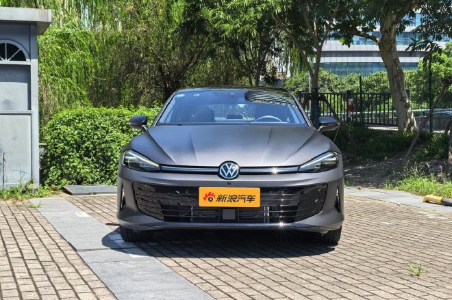 “馒头”超辣！试驾上汽大众新凌渡L