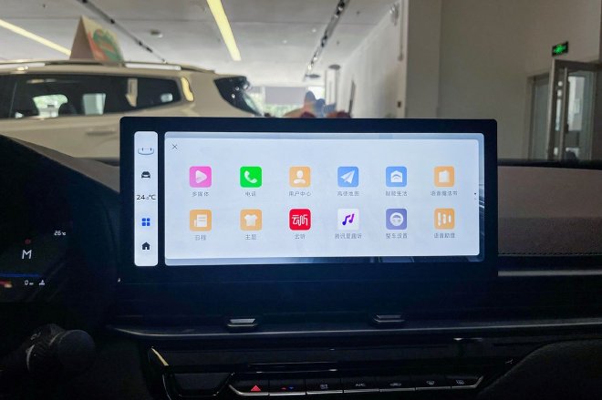 加配不加价 探店体验第4代帝豪400万纪念款