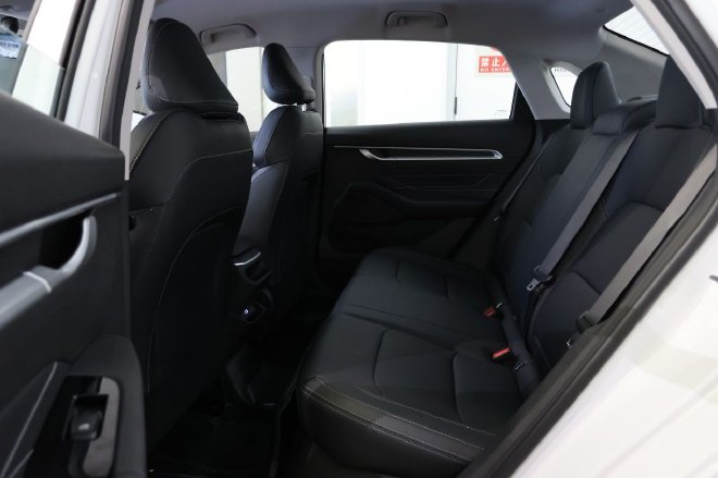 加配不加价 探店体验第4代帝豪400万纪念款