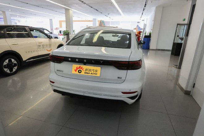 加配不加价 探店体验第4代帝豪400万纪念款