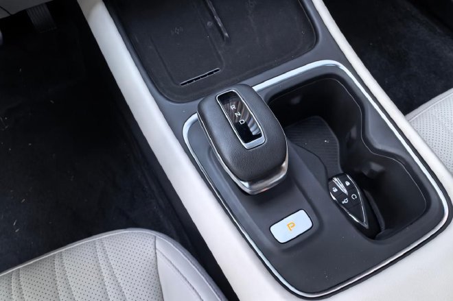 一次自我进阶 试驾长安第四代逸动