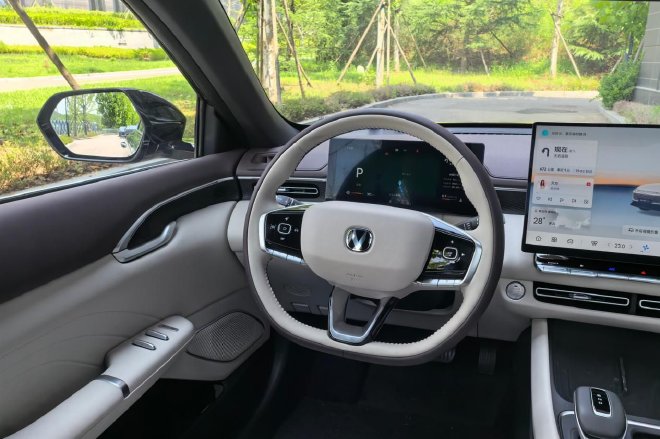 一次自我进阶 试驾长安第四代逸动