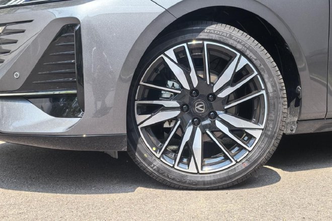 一次自我进阶 试驾长安第四代逸动