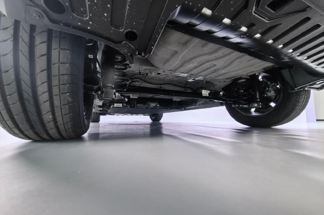 小车中的高能选手 静态体验五菱缤果S