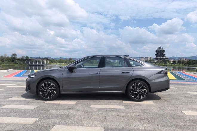 均衡仍是底色 试驾一汽大众全新一代速腾L