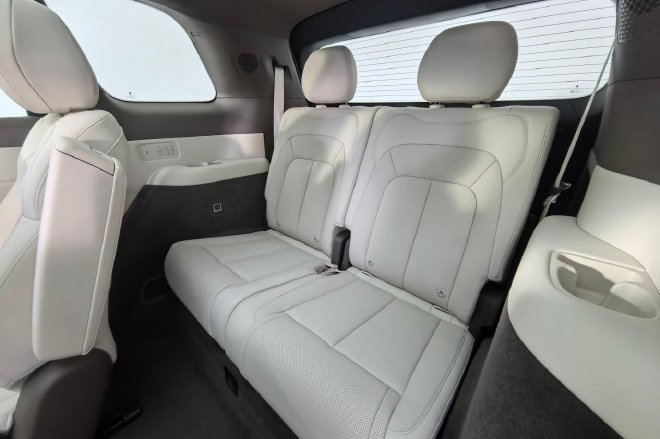 焕然一新的家用旗舰 静态体验腾势N8L