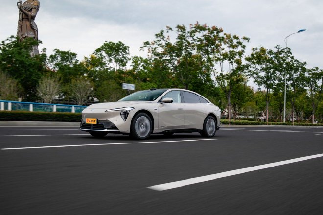 实力在线 表现出色 体验别克至境L7“逍遥智驾”