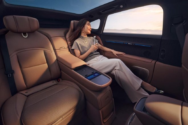 限时25.99万元起售 阿维塔12四激光版正式上市