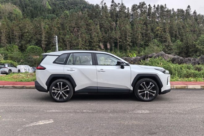 给你要的品质感 试驾广汽丰田全新换代威兰达