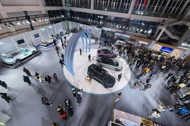 2026奇瑞汽车AI之夜 多项AI产品发布 战略新车亮相