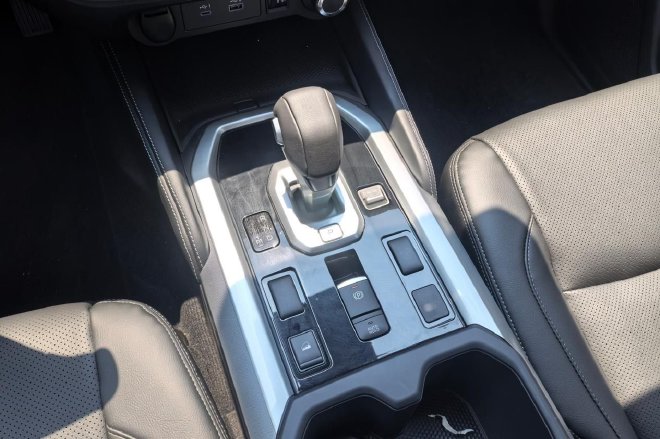 郑州日产全新纳瓦拉与Z9家族2026款正式上市