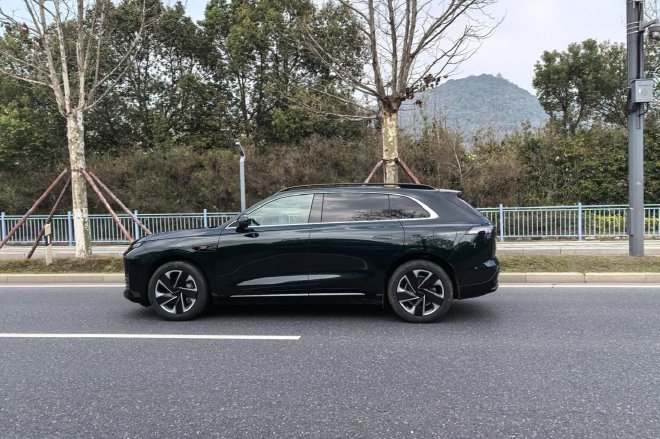 更体贴的科技范 动态体验星途EX7