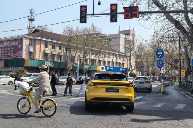 不做选择题 试全新深蓝S07华为乾崑激光版